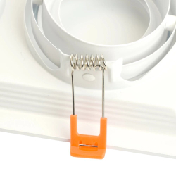 Потолочный встраиваемый светильник MR16 белый DLT201