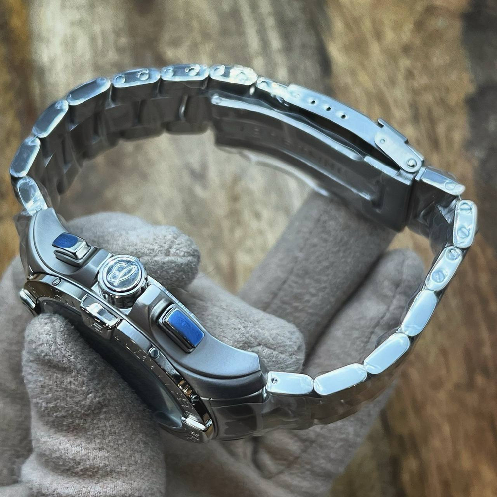 Часы Breitling