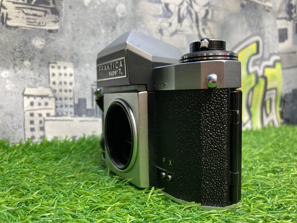 Praktica Super TL