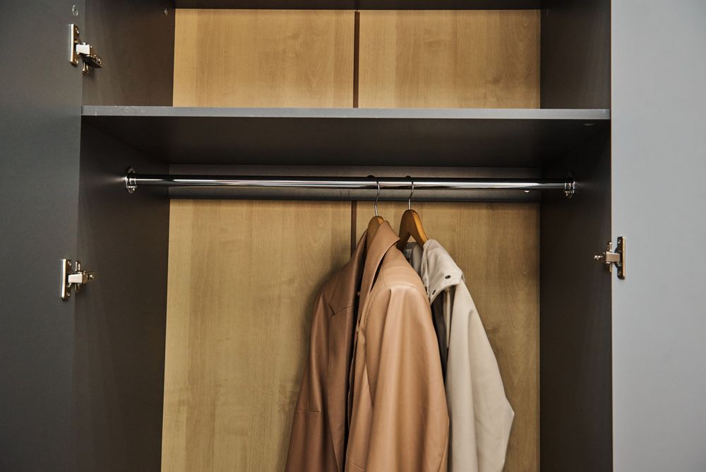 Коллекция Стокгольм Шкаф 3х створчатый Серый Графит/Графит Глянец (Набор)