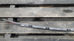 Молдинг крышки багажника Mercedes E-Class (W213) 16-21 Б/У Оригинал A2137570000