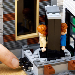 Конструктор LEGO Creator Строительная модель -Пентхаус Queer Eye Fab 5 10291