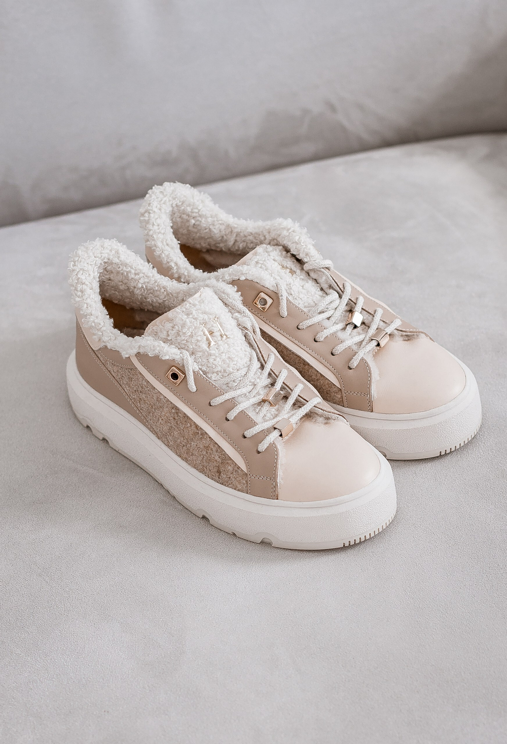 Зимние комбинированные кеды из натуральной кожи