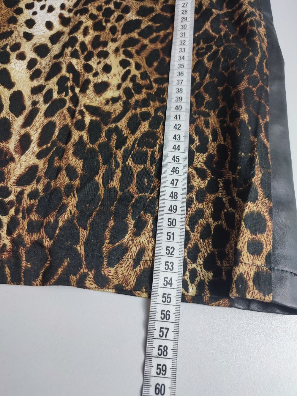 Юбка ACASTA с хищным принтом 46 размер