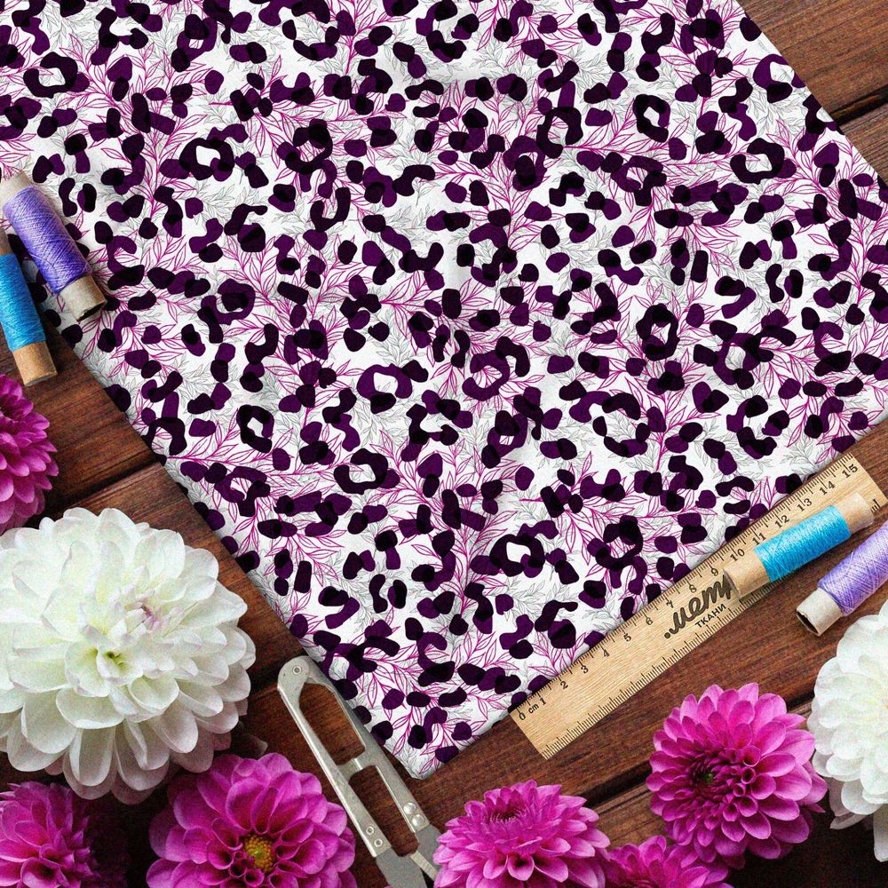 Ткань лён белый леопард с розовыми листьями