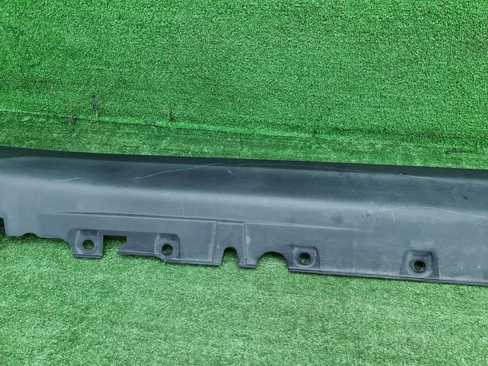 Накладка порога правая BMW X5 F15 (2013-2018)