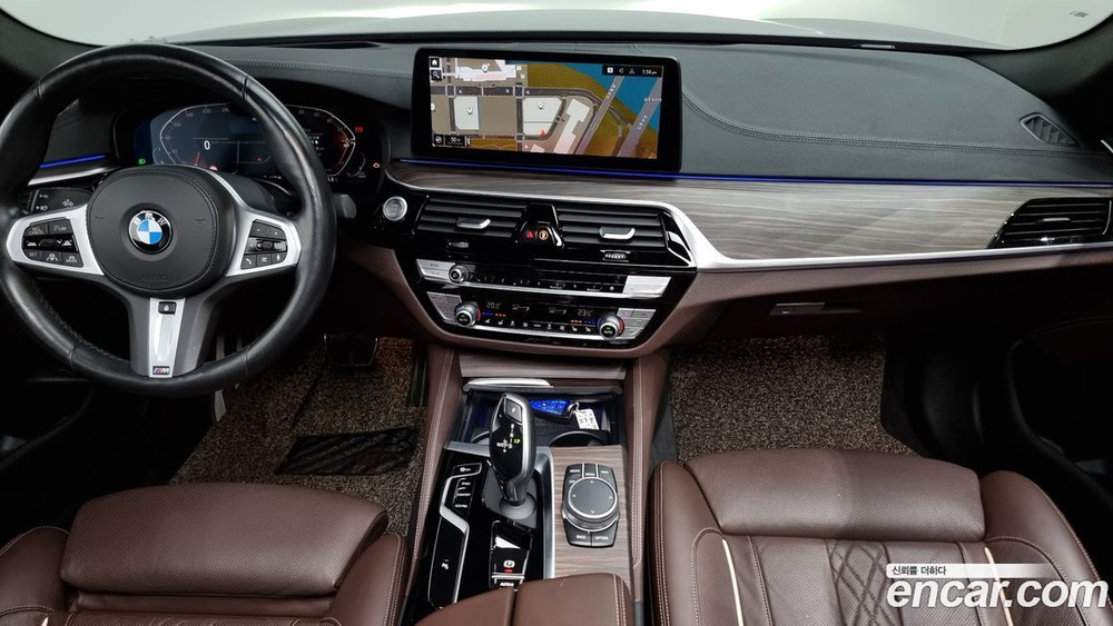 BMW 5 Series (G30) 523d M Sports (01.2021)