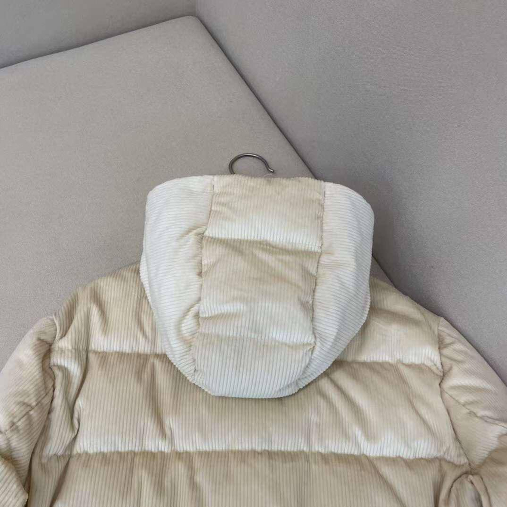 Пуховик Prada