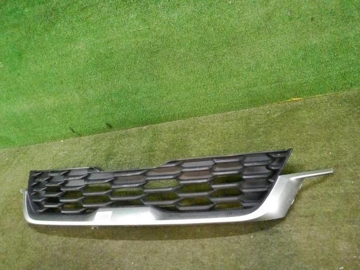 Решетка радиатора Kia Seltos (2019-н.в.)