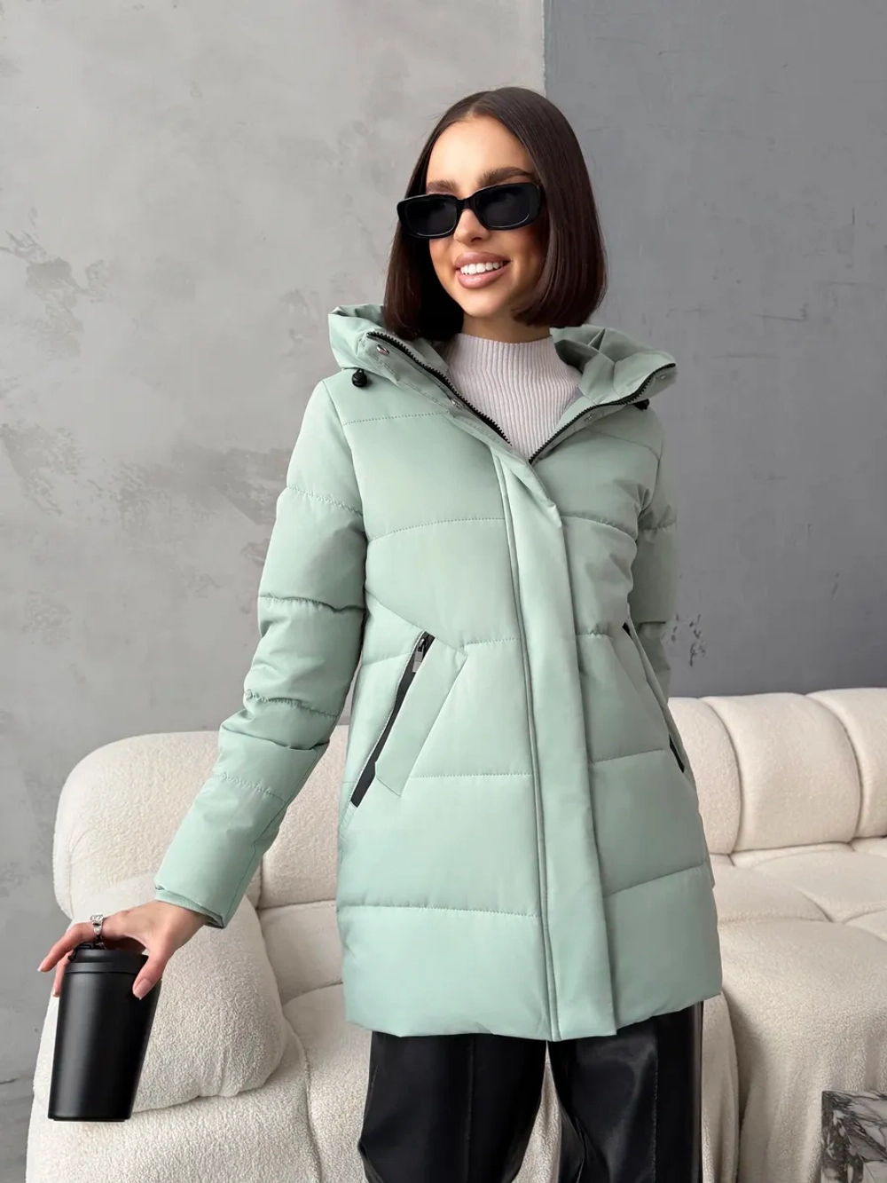 Куртка демисезонная с капюшоном удлиненная