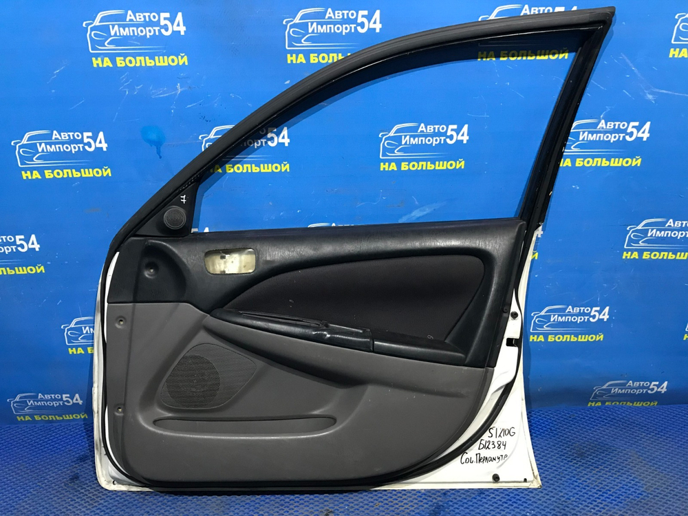 Дверь передняя правая TOYOTA CALDINA 1997-2002