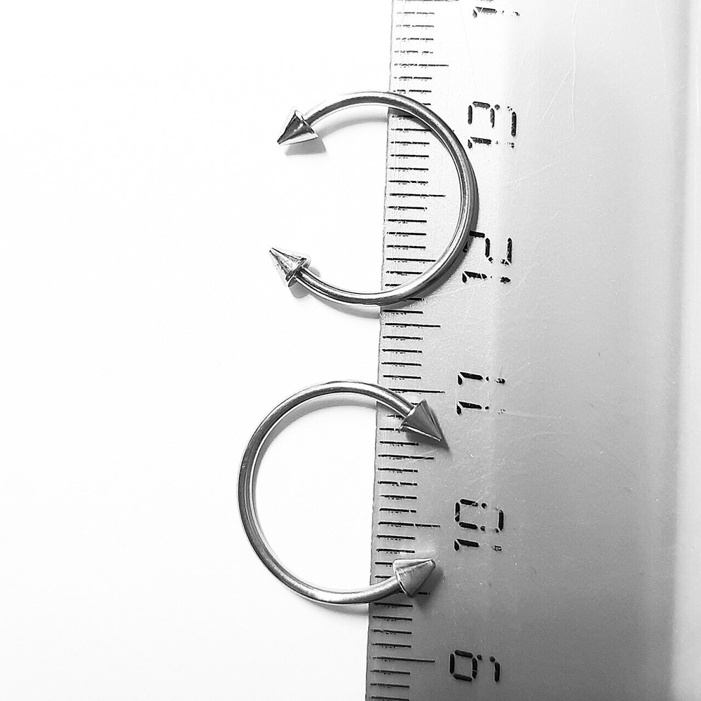 Подковы, полукольца для пирсинга: диаметр 14 мм, толщина 1.2 мм, диаметр конусов 3 мм. Сталь 316L.