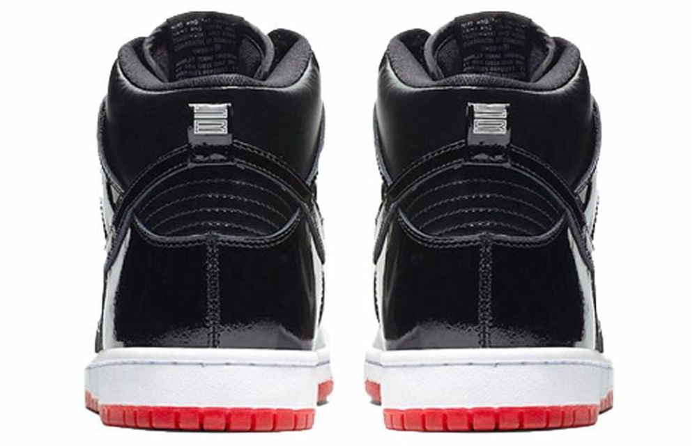 Кроссовки Nike Dunk Sb Bred