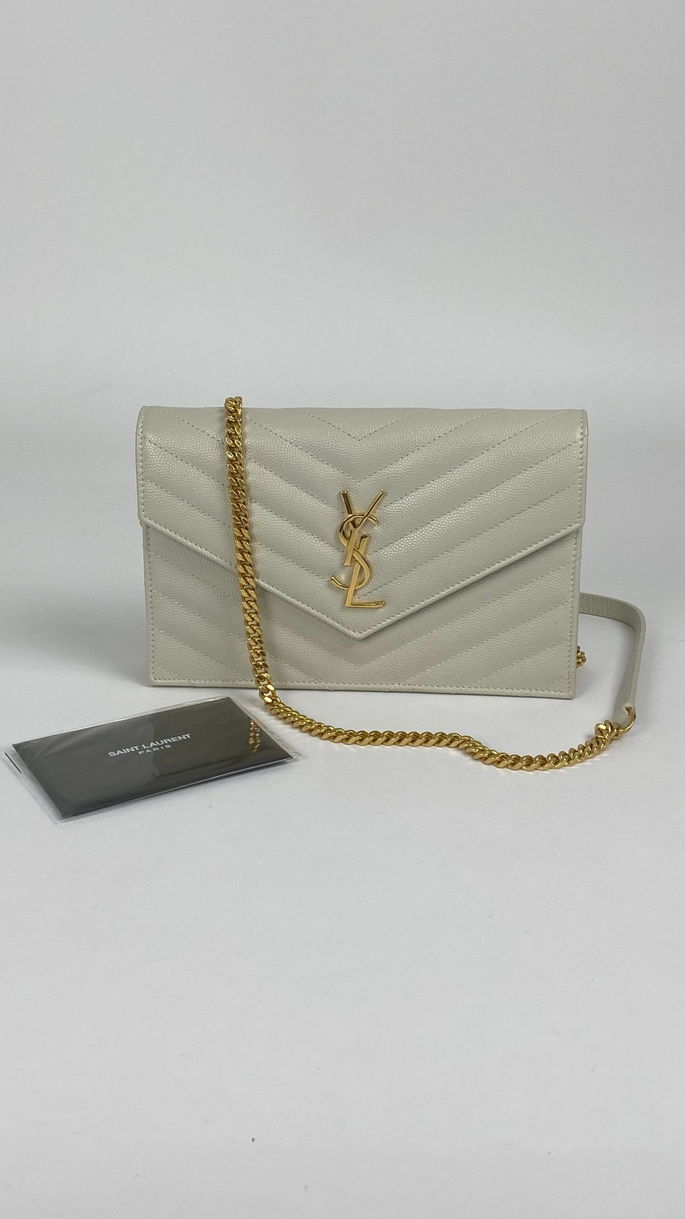 Сумка Saint Laurent Monogram Envelope