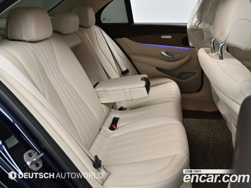 Mercedes-Benz E-Class W213 E220d 4MATIC Exclusive (10.2019)