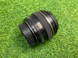 Canon EF 50mm 1.4 USM