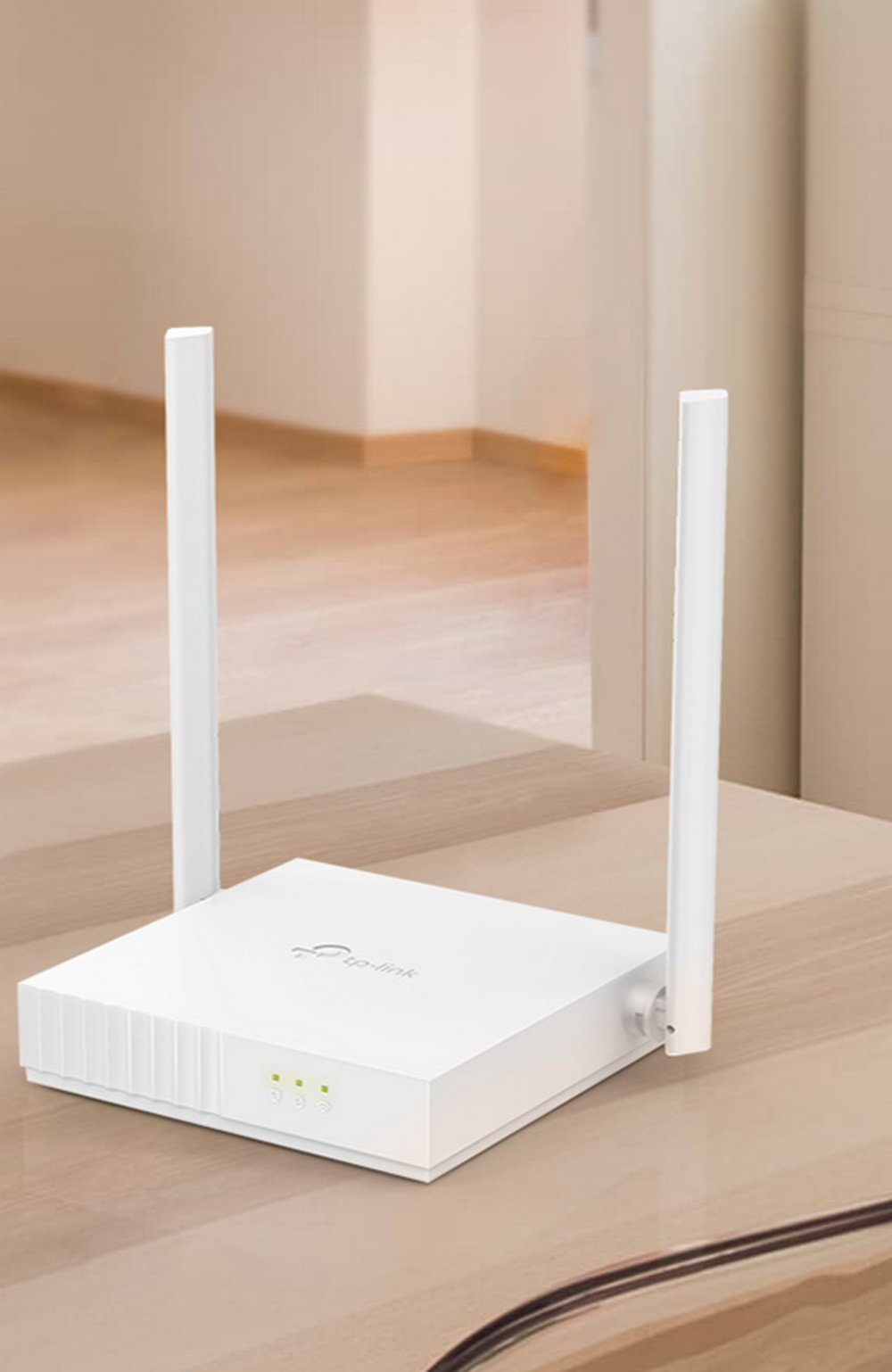 Wi-Fi роутер TP-LINK TL-WR 820N (4-в-1) 300Мбит/с
