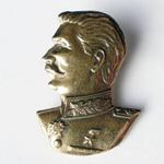 Значок мет. Бюст Сталина (в форме генералиссимуса) лат.