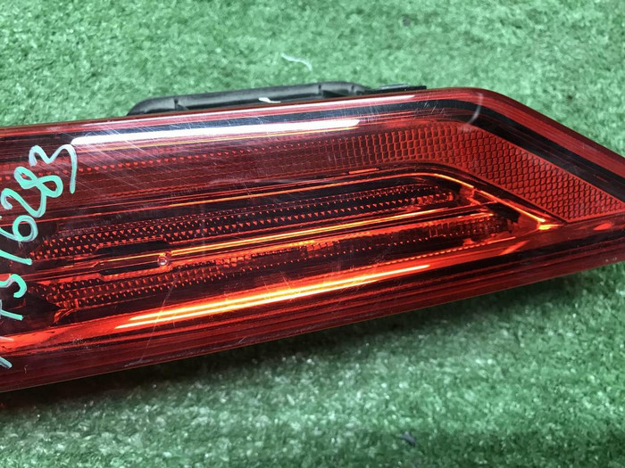 Фонарь правый внутренний Volvo XC60 2 (2017-н.в.)