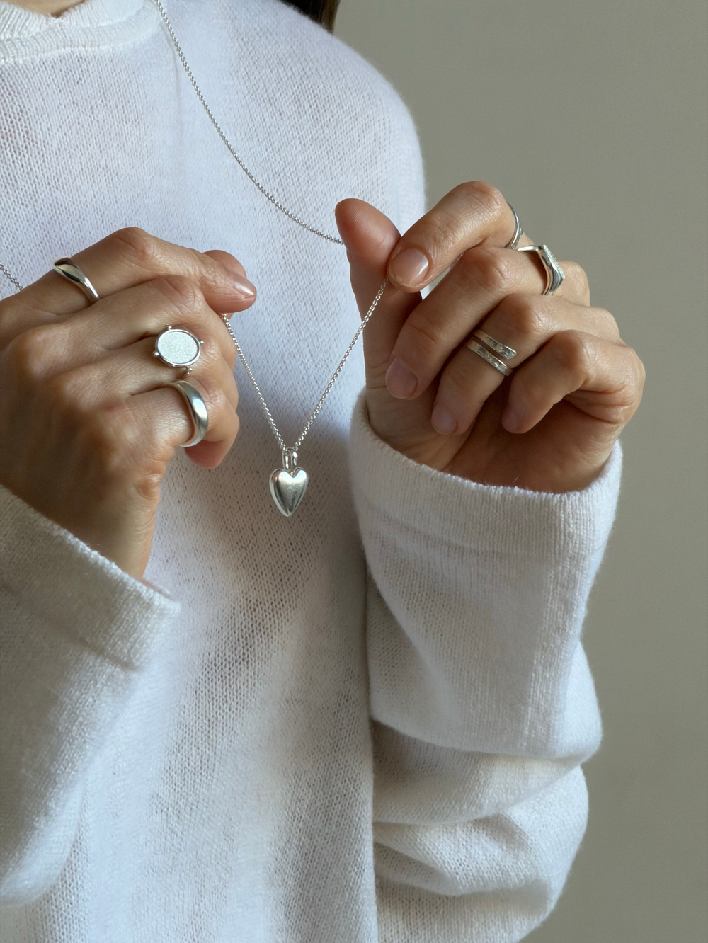 подвес сердце Большая любовь с индивидуальной гравировкой