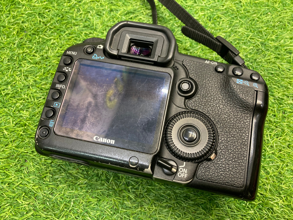Canon EOS 5D Mark II 470.000 кадров