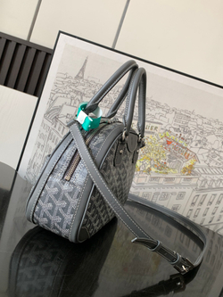 Goyard Saint Jeanne 27 cm