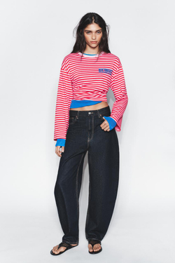 ZARA ФУТБОЛКА В ПОЛОСКУ С НАДПИСЬЮ, РОЗОВЫЙ