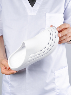 Сабо медицинские мужские белые