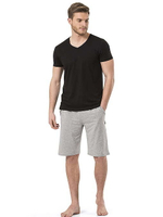 Футболка мужская с V-образным вырезом черный