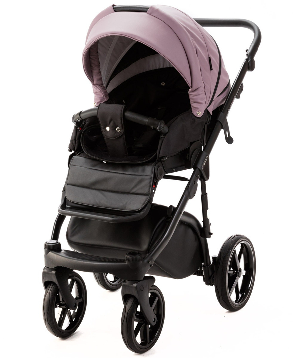Детская коляска Adamex Nola Deluxe 3 в 1 N-SD106 (СИРЕНЬ КОЖА + ЧЕРН.КОЖА)
