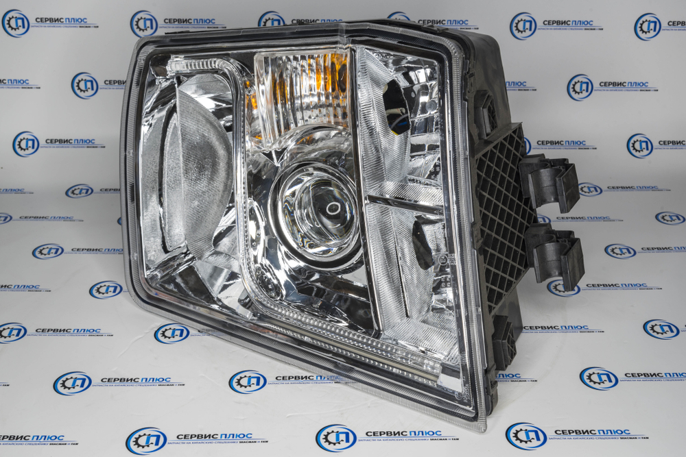 Фара X3000 правая тягач с корректором LED DZ97189723261