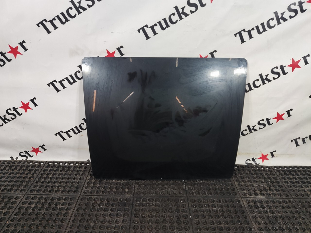 Стекло люка 2023г