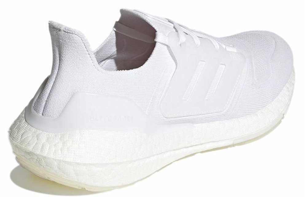 Кроссовки Adidas Ultraboost