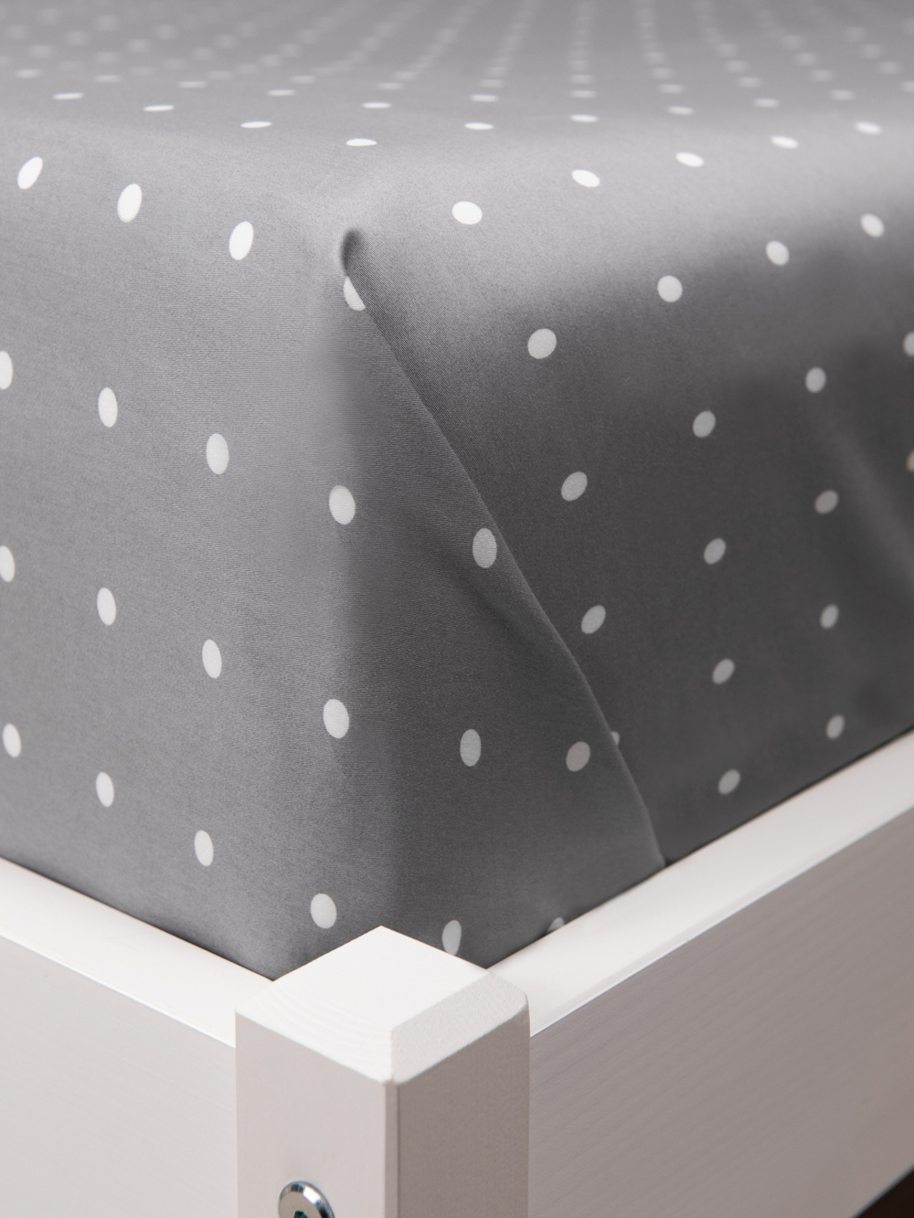 ODA Простыня стандартная, сатин серый в точку