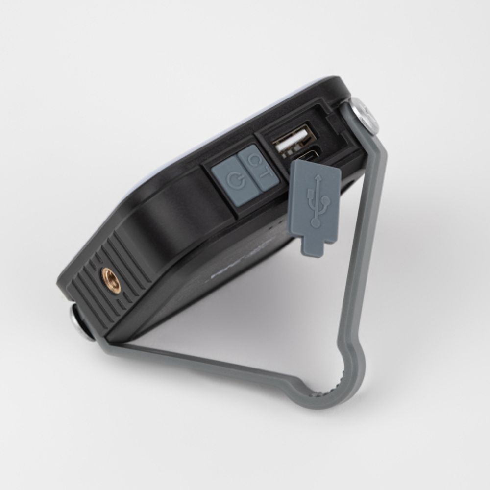 Светодиодный фонарь ЭРА PA-807 прожектор 10 Вт SMD, литий 3600 мАч, Type-C, powerbank