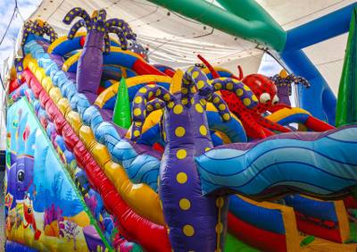 Коммерческий надувной батут «Мега риф», 14*7*8 м