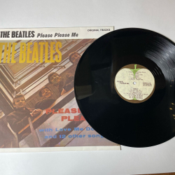 Винтажная виниловая пластинка LP The Beatles Please Please Me (Россия 1994)