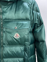 Пуховик Moncler