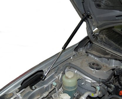 Амортизатор (упор) капота на Mitsubishi Lancer 02-01(с 2007 г.в.)Autoinnovation
