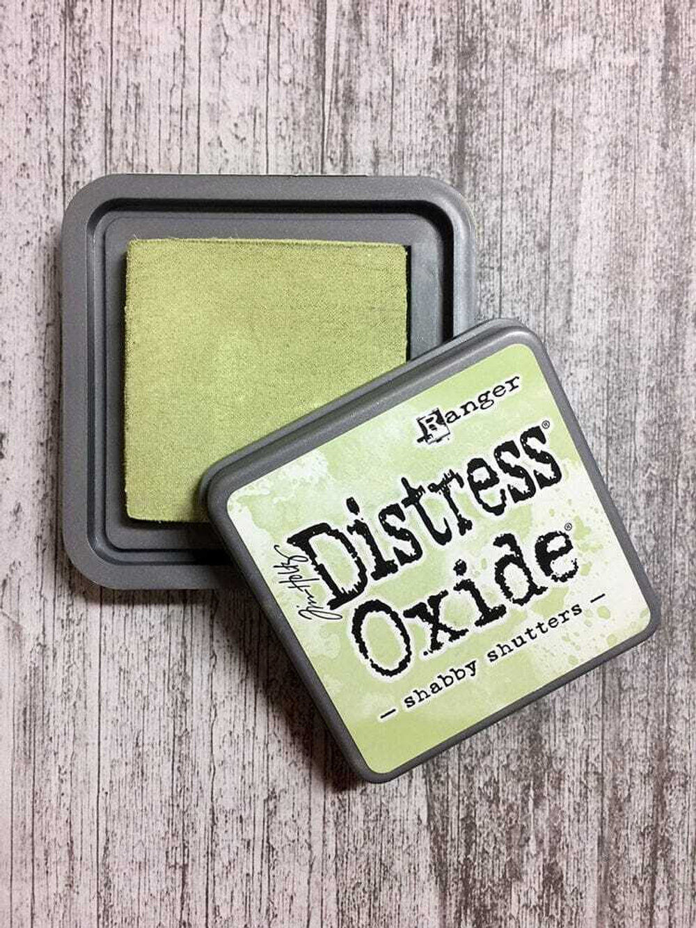Distress Oxide Pad. Shabby Shutters