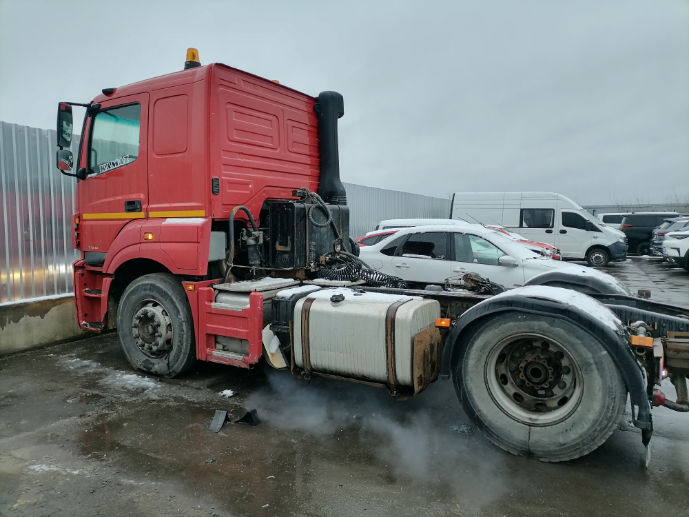 КамАЗ 5490 4x2 Седельный тягач 5490-S5 (Дизельный, 12,0 л, 401 л.с., МТ)