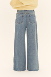 Джинсы со стразами (Кэрри Брэдшоу), голубые