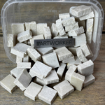 Упаковка с колотым бежевым камнем Crema Marfil по лучшей цене