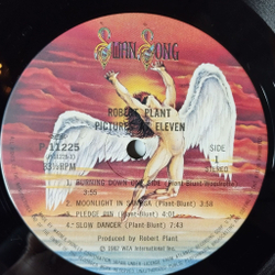 Винтажная виниловая пластинка LP Robert Plant Pictures At Eleven (Japan 1982) (Obi) Fat Lip