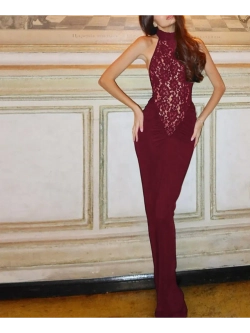 Платье вечернее с кружевом