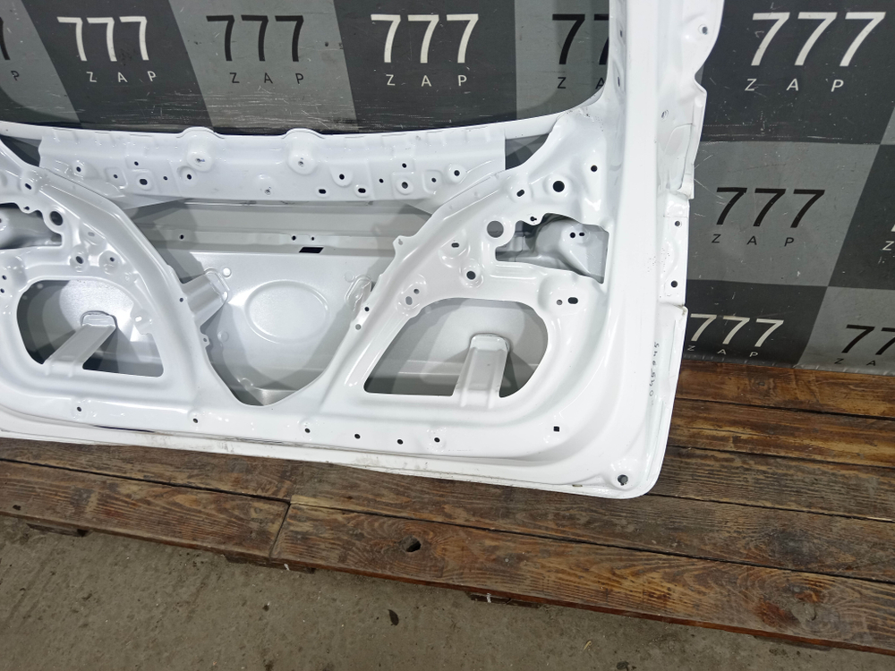 Крышка багажника Geely Coolray 19-нв Б/У Оригинал 5062031900C15