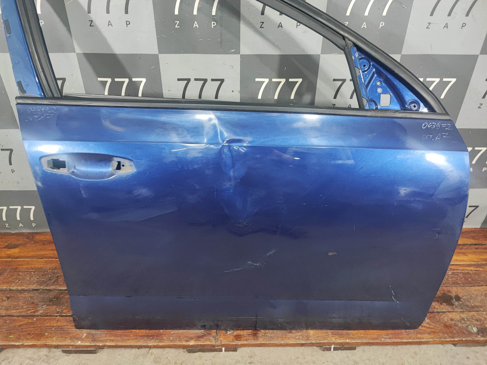 Дверь передняя правая Skoda Octavia 3 (A7) 13-20 Б/У Оригинал 5E0831052B