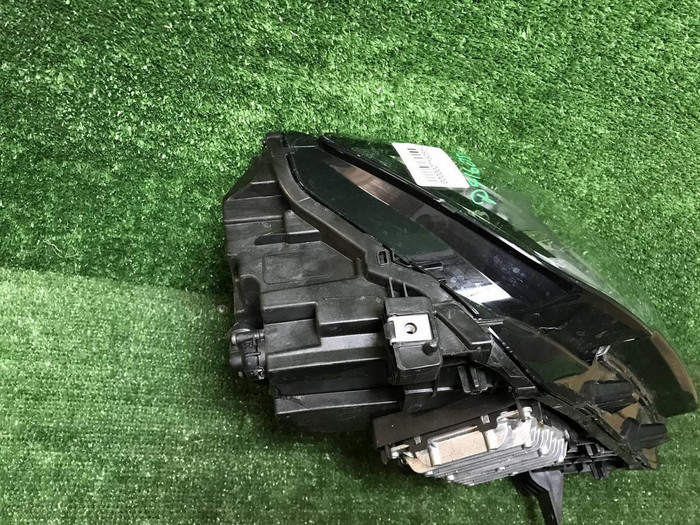 Битая Фара правая Geely Monjaro (2021-н.в.) LED