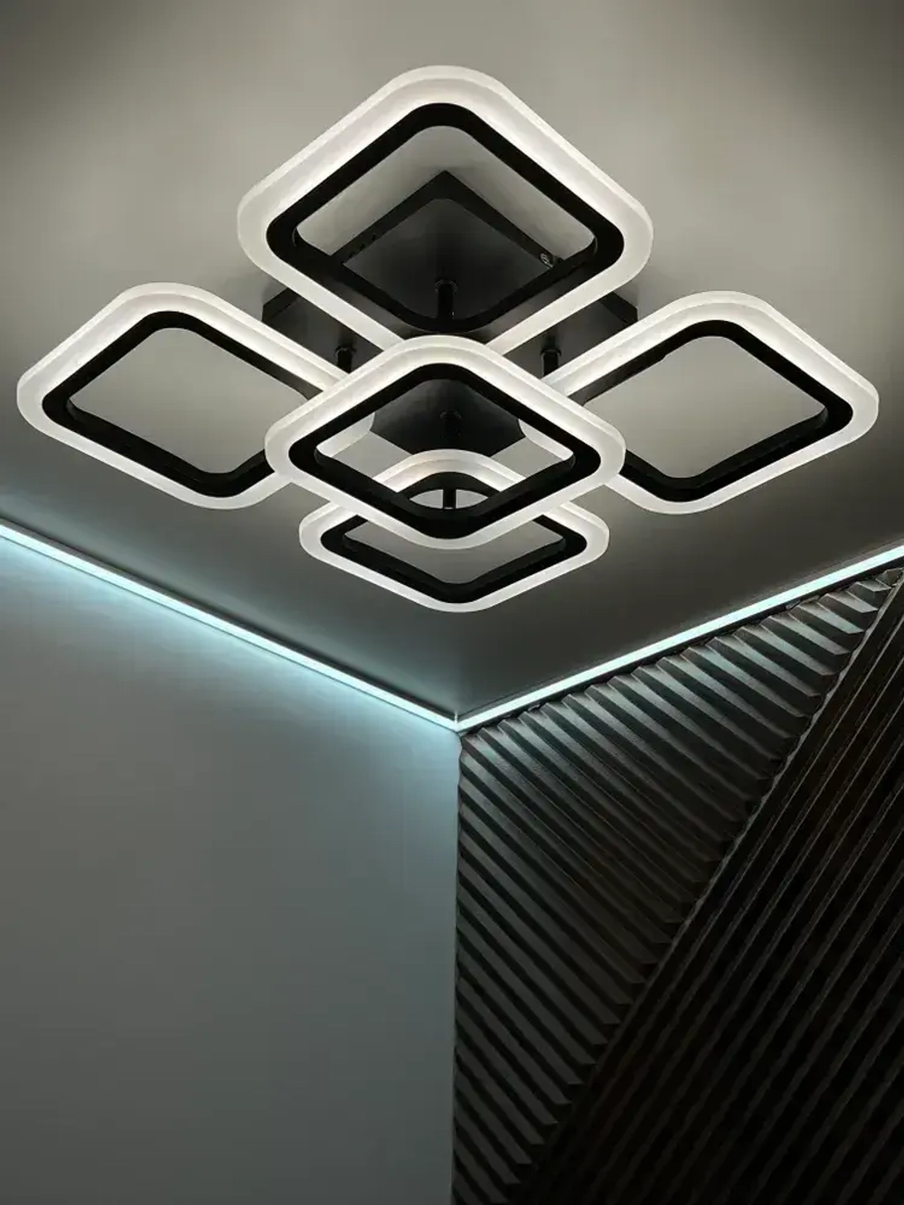 Люстра потолочная с пультом, черная, светильник