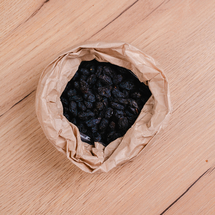 Изюм тёмный,Узбекистан. 100г